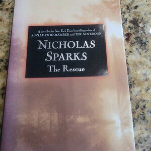 Nicholas Sparks The Rescue Hardcover Book with Dust Jacket 2000 1st Edition